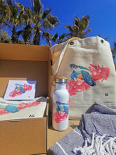 Cargar imagen en el visor de la galería, Caja SUMMER "Planeta Arrecife"